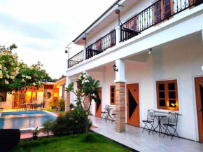 chawee pool villa